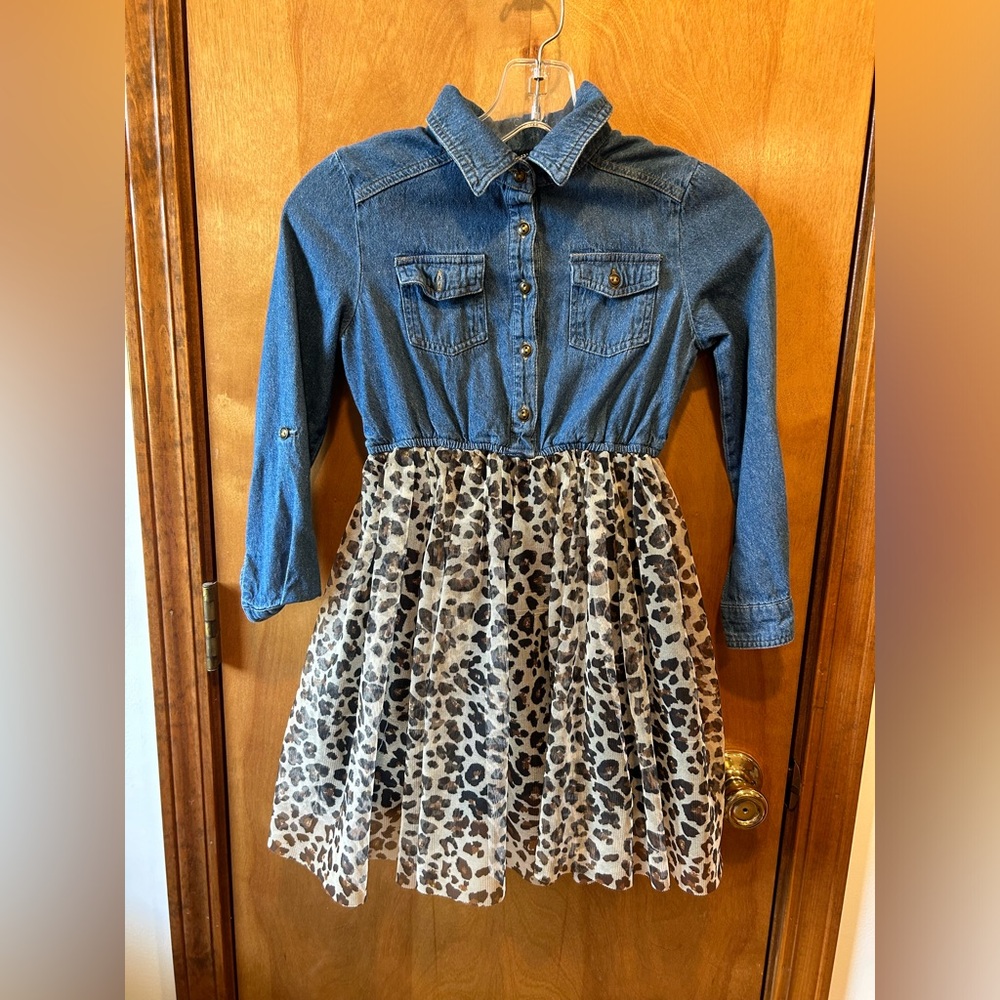 Girla Jean and Lepord Dress size 7/8